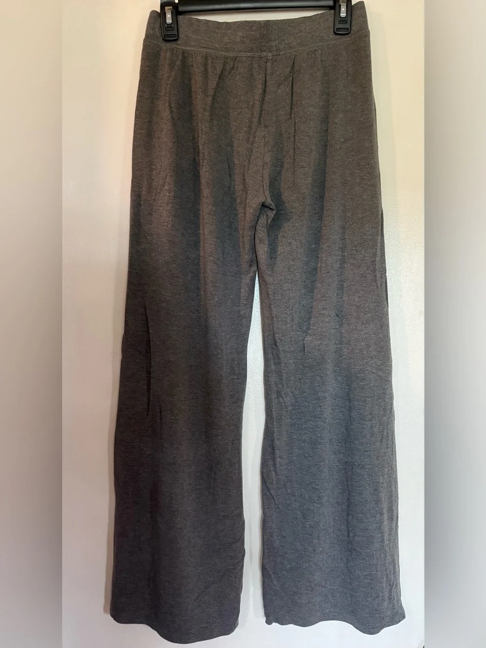 Cindy Yoga Pant | Cindy Crawford Collection | Size 2 - Picture 6 of 9